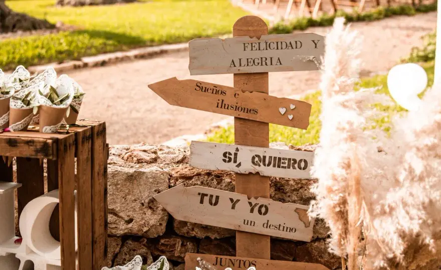 Rincones de boda que sí funcionan - ideas útiles y bonitas