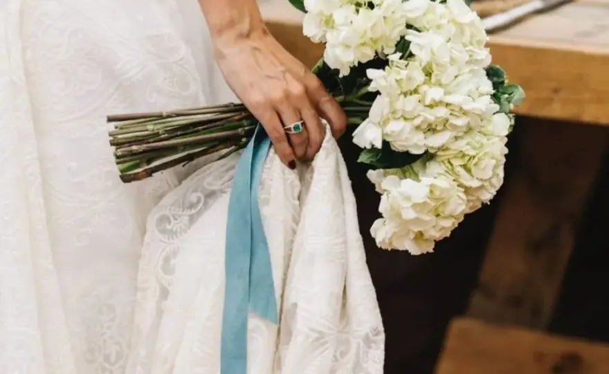 Detalle azul para la novia - ideas elegantes y fáciles de llevar